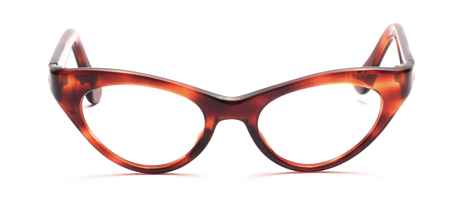 1066 col. 2 Demi Amber